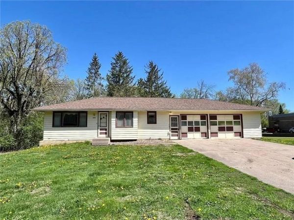 2820 N Service Drive, Red Wing, MN 55066