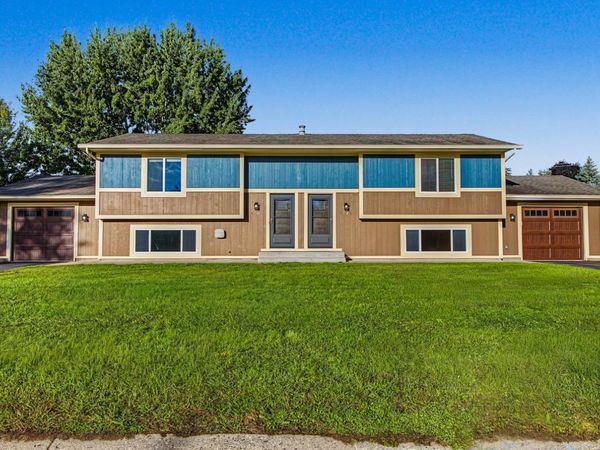 1381 Easter Lane, Eagan, MN 55123