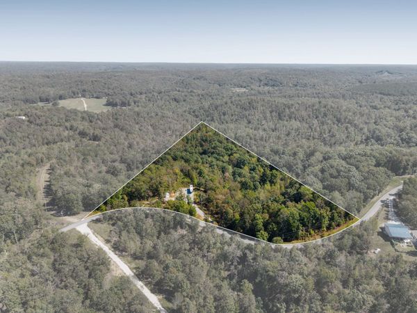 3170 Richland Harbor Rd, Unit 1, Waverly, TN 37185