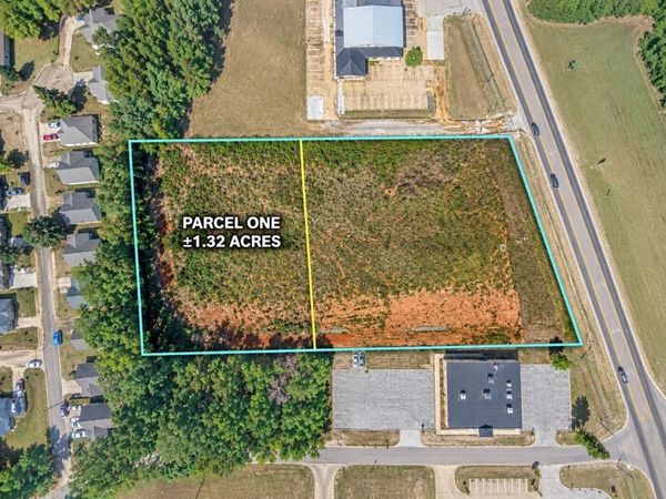(1.32 acres) Hwy 15, Pontotoc, MS 38863