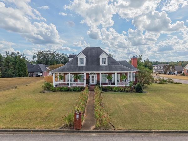 3504 Brigade Cv., Corinth, MS 38834