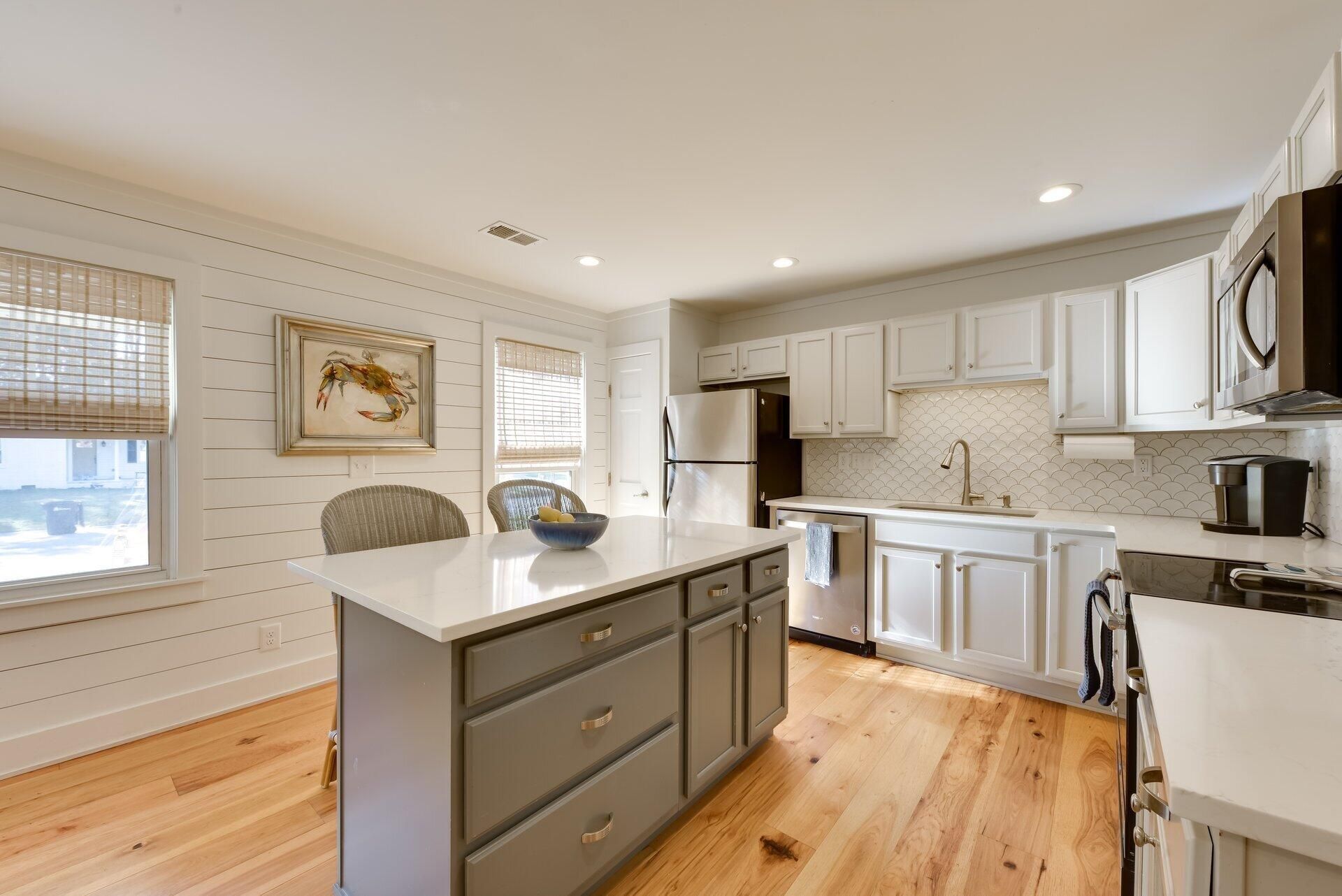 1154 Shoreside Way Photo 1