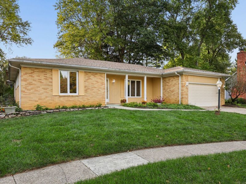 6983 Constitution Place, Columbus, OH 43235 Photo 5