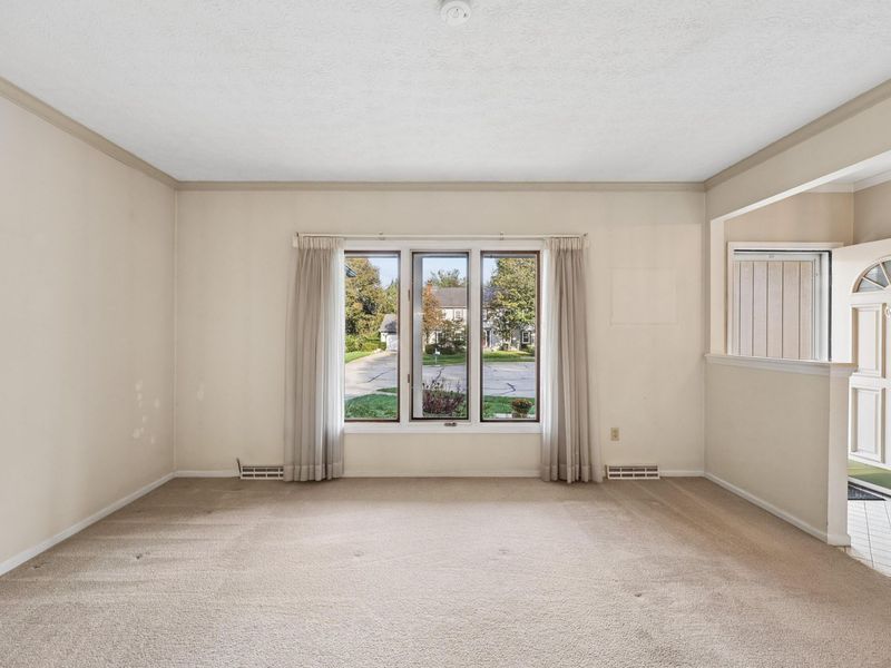 6983 Constitution Place, Columbus, OH 43235 Photo 8