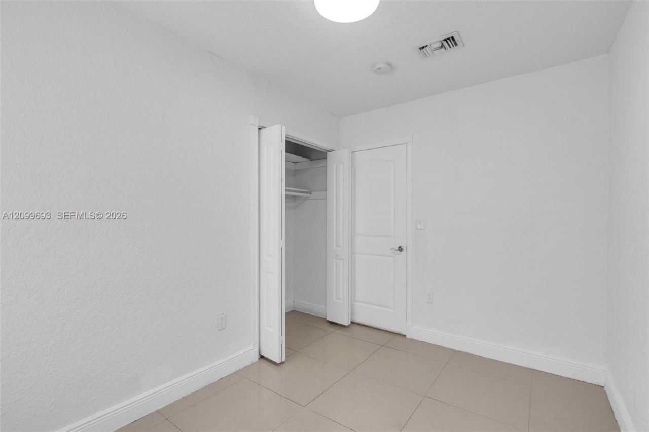13470 NW 16th Ave , Unit ., North Miami, FL 33167 Photo