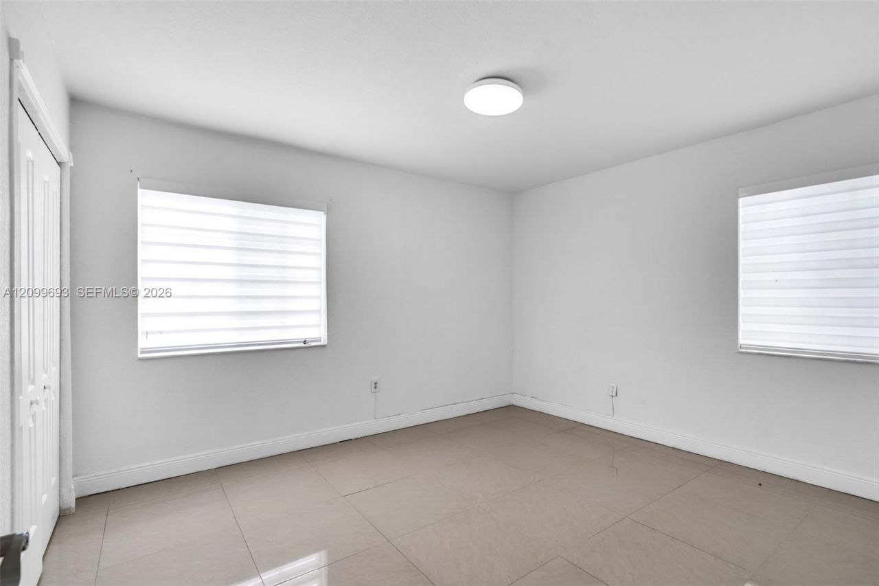 13470 NW 16th Ave , Unit ., North Miami, FL 33167 Photo