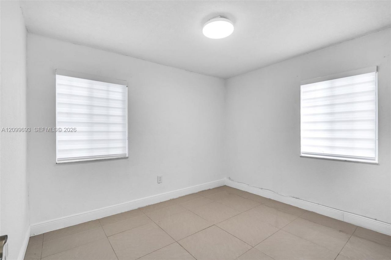 13470 NW 16th Ave , Unit ., North Miami, FL 33167 Photo