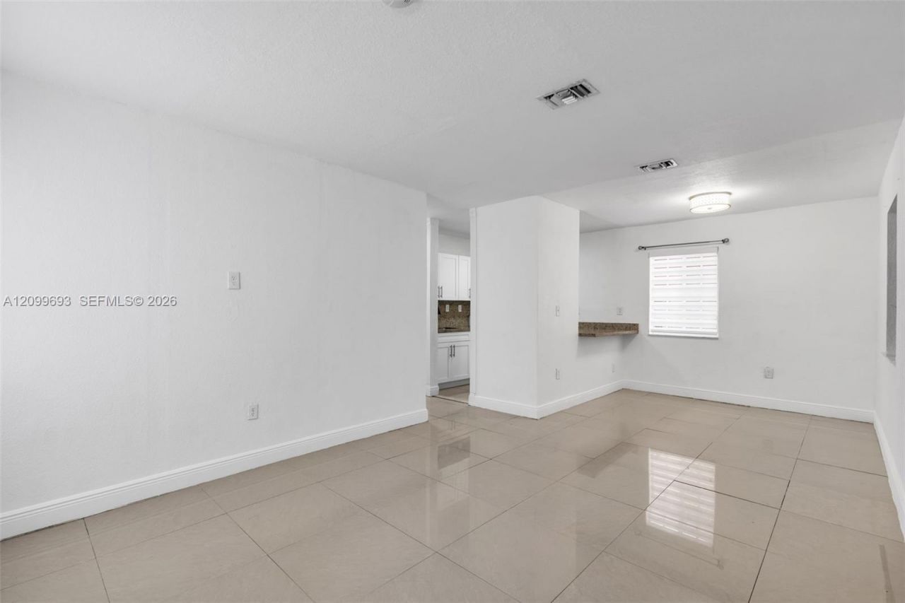13470 NW 16th Ave , Unit ., North Miami, FL 33167 Photo