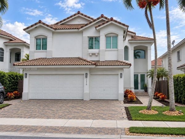 7310 NW 107th Pl , Doral, FL 33178