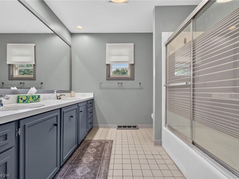 4745 Tanglewood Circle NE, Canton, OH 44714 Photo 30