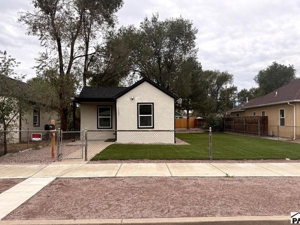 1537 Cypress St, Pueblo, CO 81004
