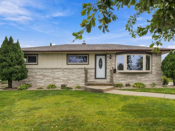 3754 S 78th St, Milwaukee, WI 53220