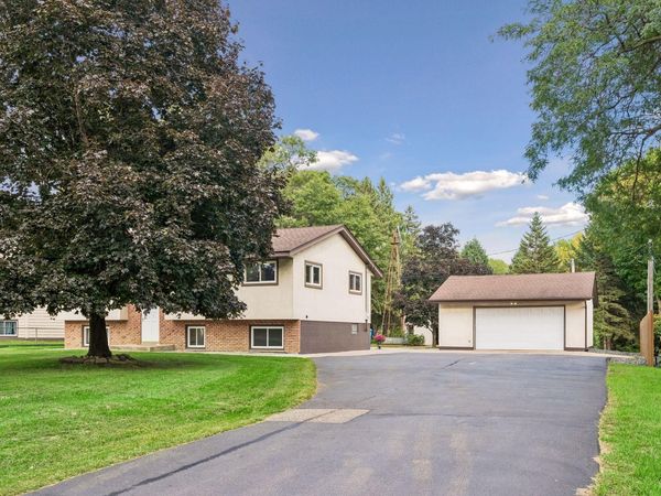 3548 Edgerton Street, Vadnais Heights, MN 55127