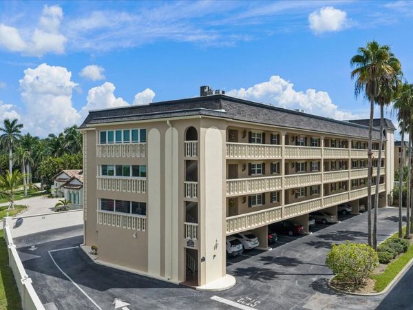 155 BLUFF VIEW DRIVE , Unit 209, BELLEAIR BLUFFS, FL 33770
