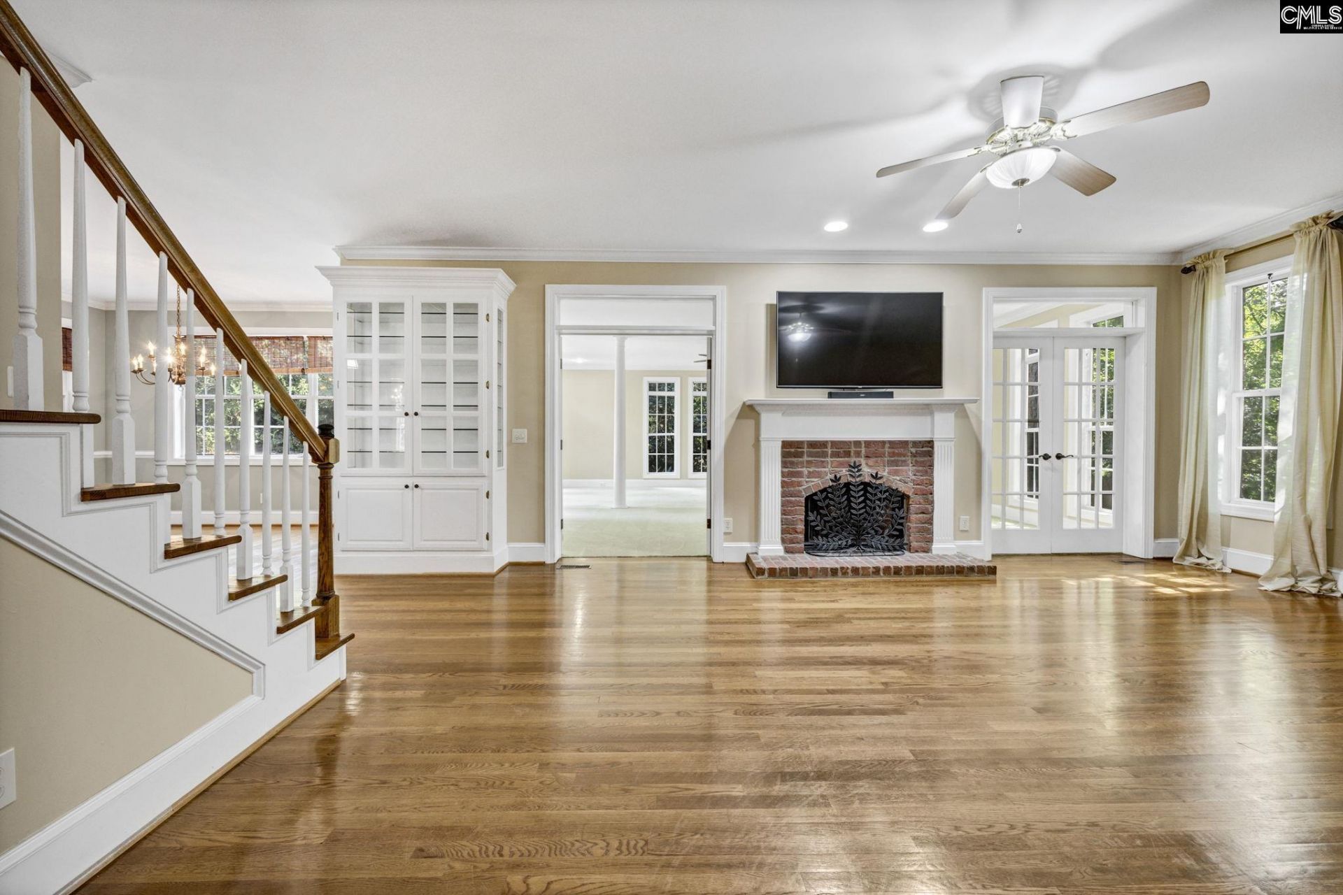 109 Crosscreek Drive Photo 13