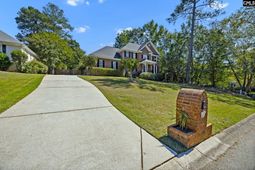 109 Crosscreek Drive  photo 4