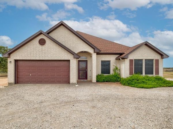 8510 Old Colony Line RD, Dale, TX 78616