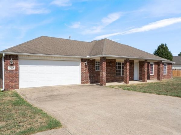 2410 Turner Way , Pea Ridge, AR 72751