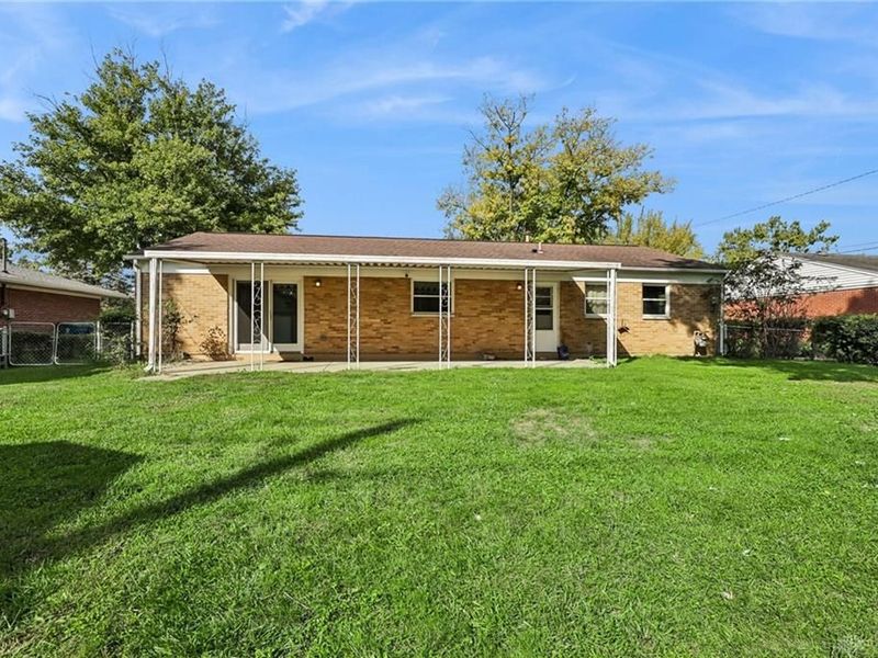 7106 Chatlake Drive, Huber Heights, OH 45424 Photo 39