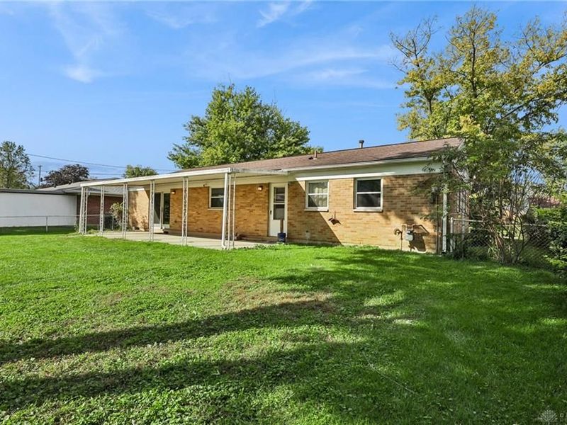 7106 Chatlake Drive, Huber Heights, OH 45424 Photo 40