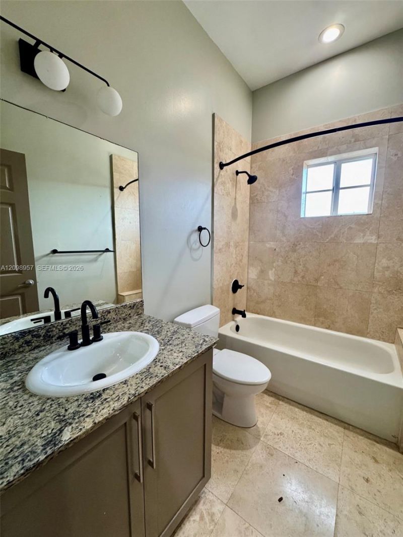 3200 Stirling Rd , Unit F6, Hollywood, FL 33021 Photo