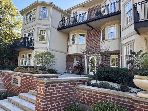 333 E Westminster Road , Unit 2B, Lake Forest, IL 60045