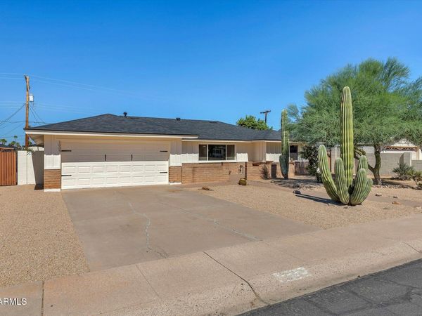 1034 E HERMOSA Drive, Tempe, AZ 85282