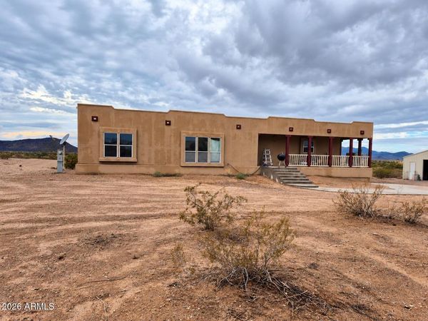 7126 S WINTERSBURG Road, Tonopah, AZ 85354