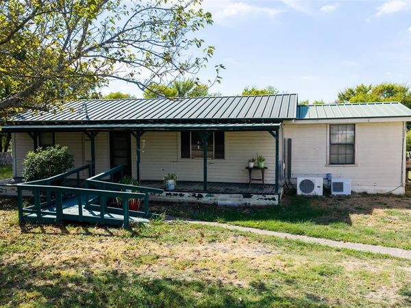 80 County Road 1118, Caddo Mills, TX 75135