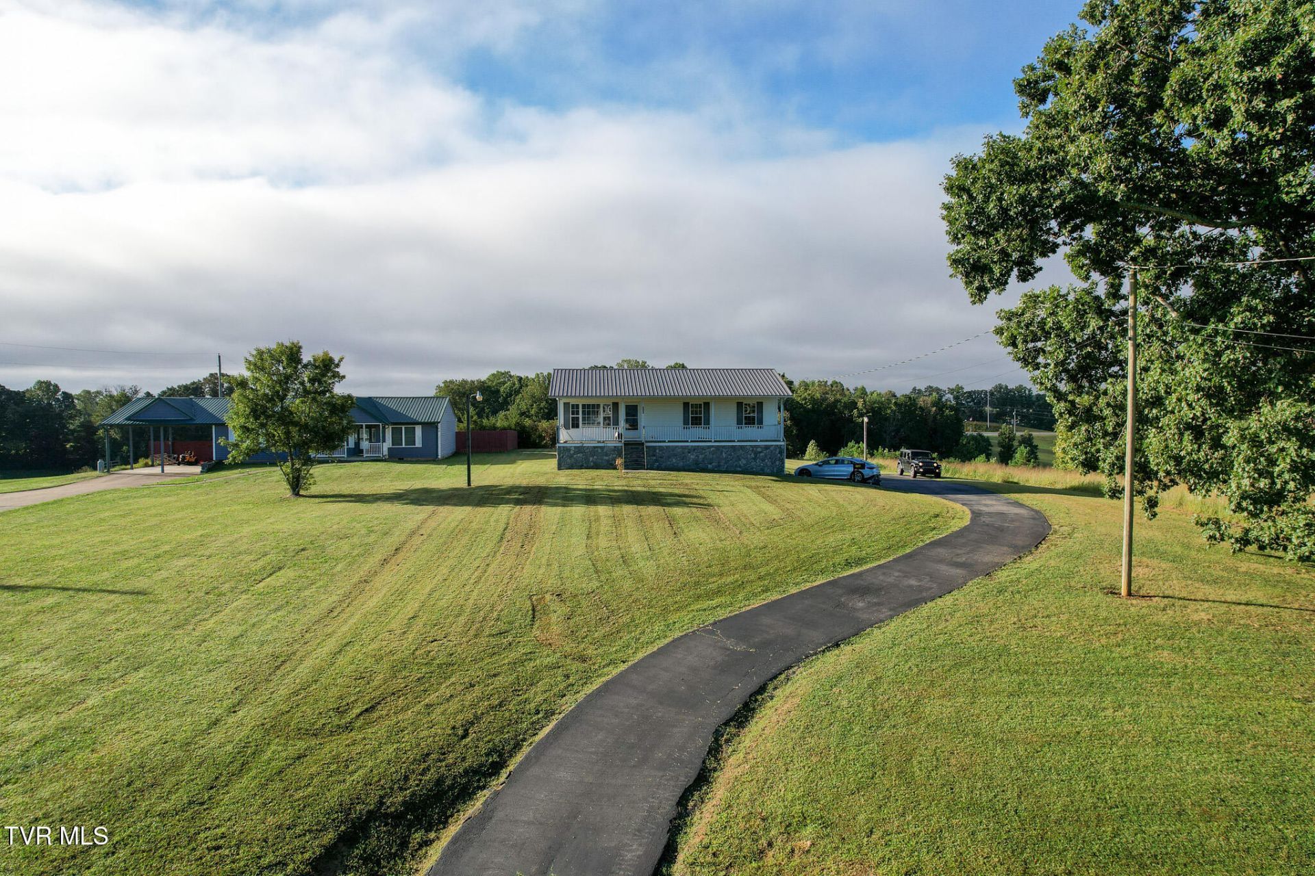 1735 Main Street, Mosheim, TN 37818 Main Photo