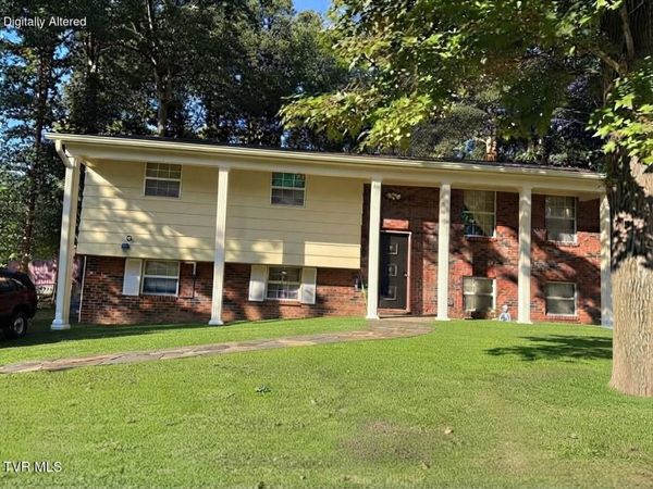210 Greenwood Street, Rogersville, TN 37857