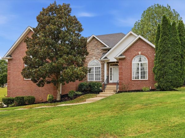 4006 Pilgrim Trl, Greenbrier, TN 37073