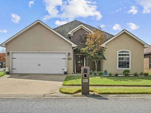 5529 Village Trace, Benton, AR 72019