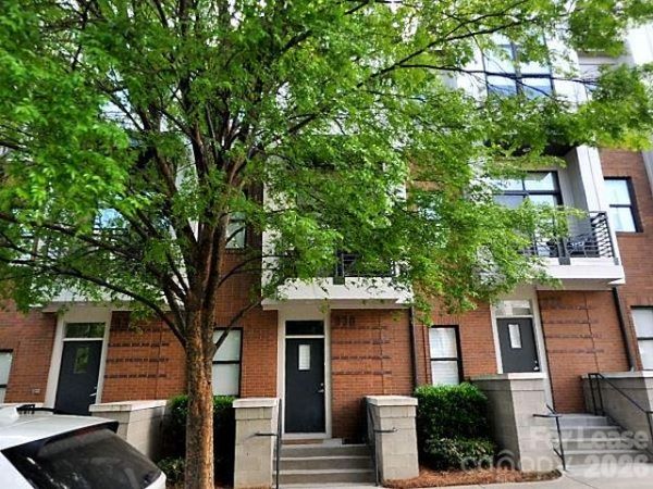 937 E 7th Street, Charlotte, NC 28204