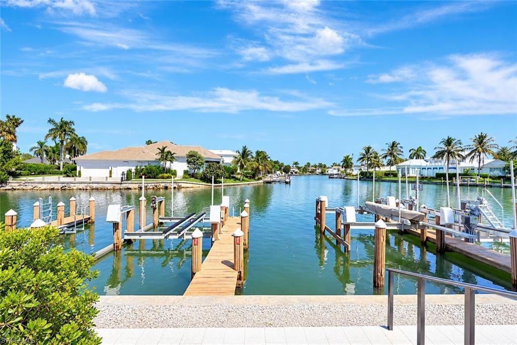 2150 Gulf Shore Blvd N, Unit 703, Naples, FL 34102 Photo