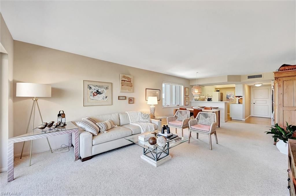 2150 Gulf Shore Blvd N, Unit 703, Naples, FL 34102 Photo