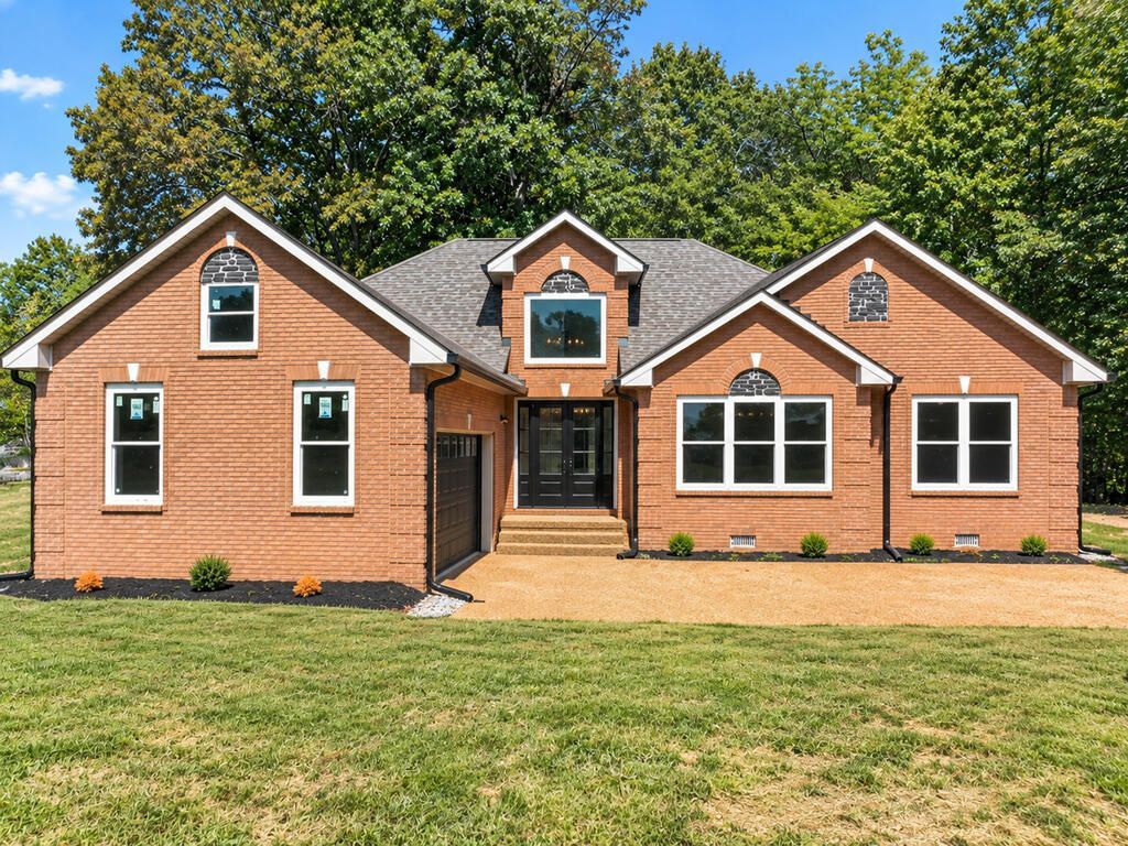 2137 Burford Rd, Lebanon, TN 37087 Main Photo
