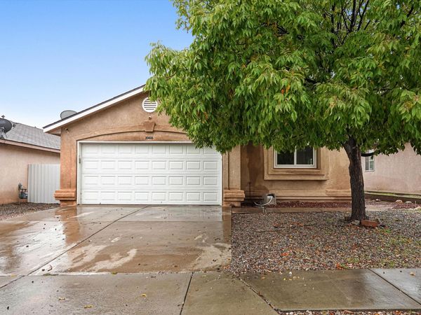 10416 Johncock Avenue SW, Albuquerque, NM 87121