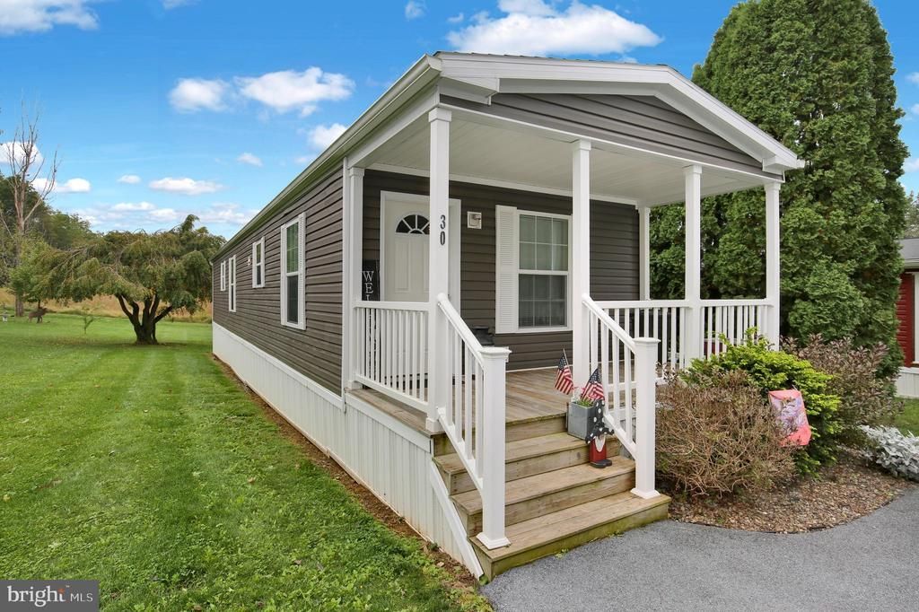 17 KETTERMAN HILL ROAD, RICHLAND, PA 17087