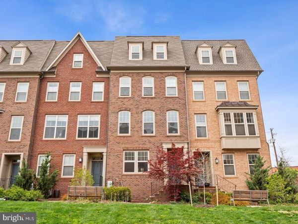 15930 CHIEFTAIN AVENUE, DERWOOD, MD 20855