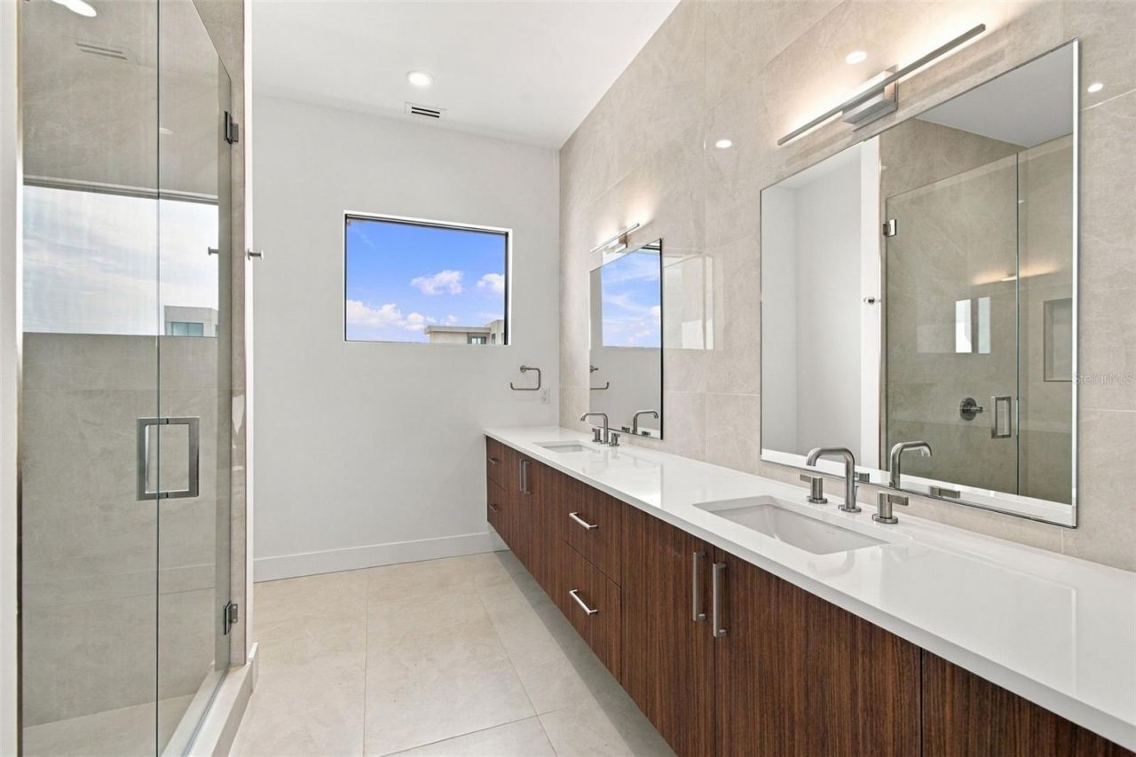 5023 W Leona Street, Tampa, FL 33629 Photo
