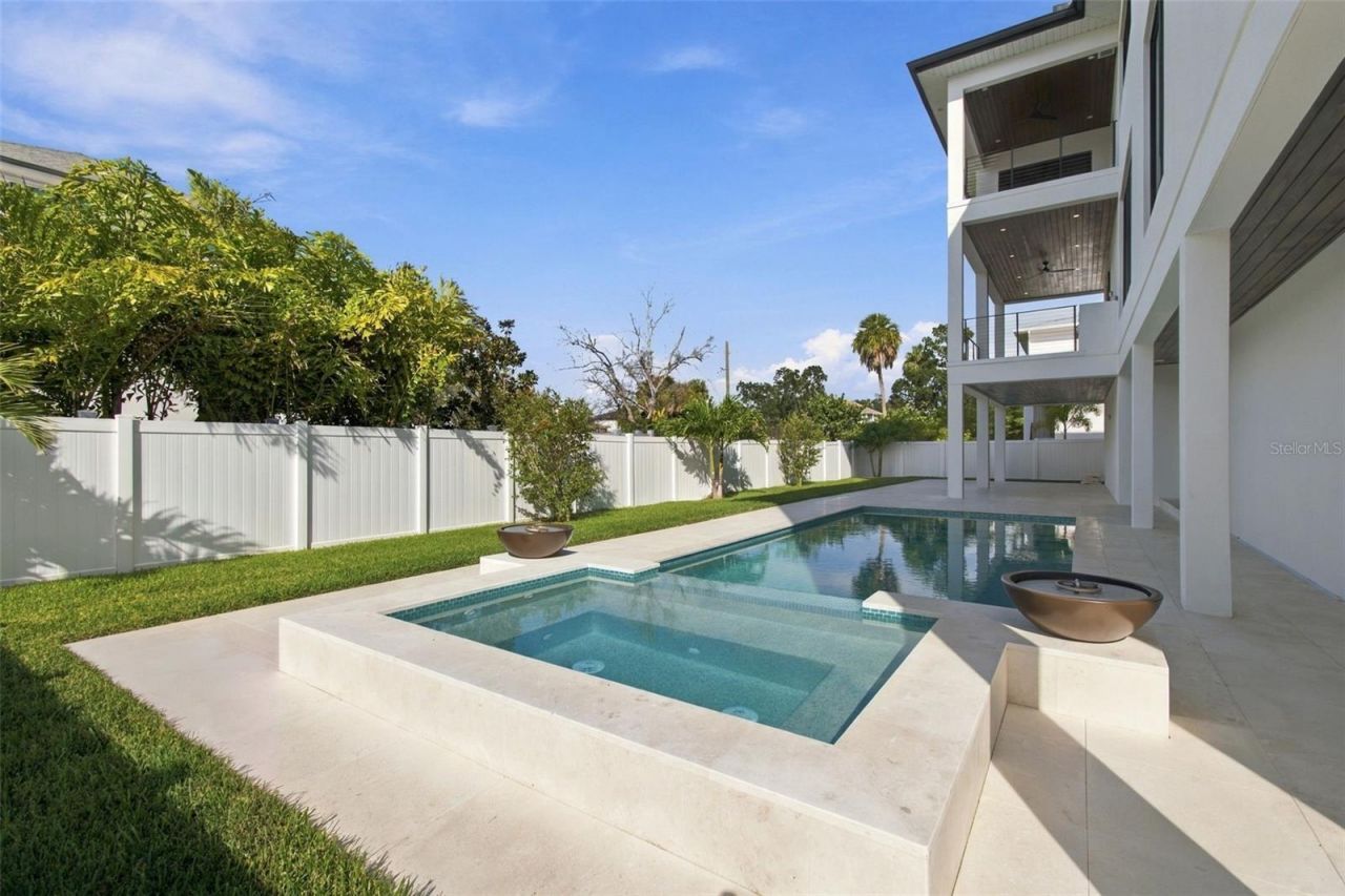 5023 W Leona Street, Tampa, FL 33629 Photo