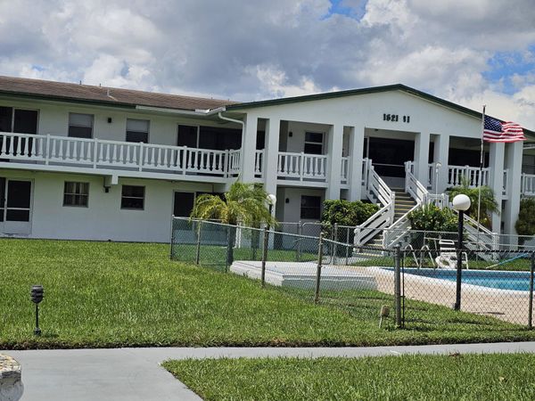 1621 NW 46TH Avenue, Unit 212, Lauderhill, FL 33313