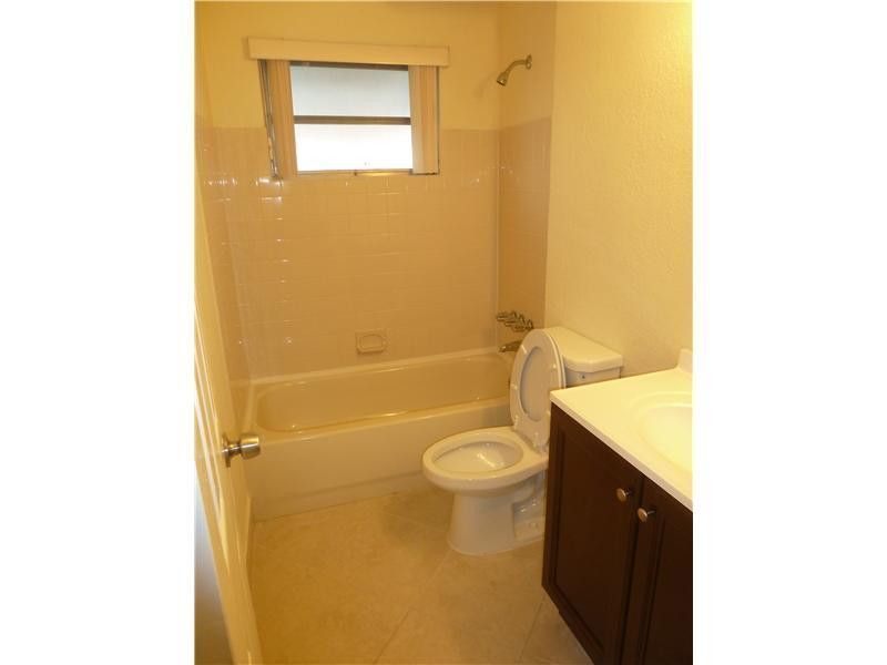 9616 NW 26th Place, Sunrise, FL 33322 Photo