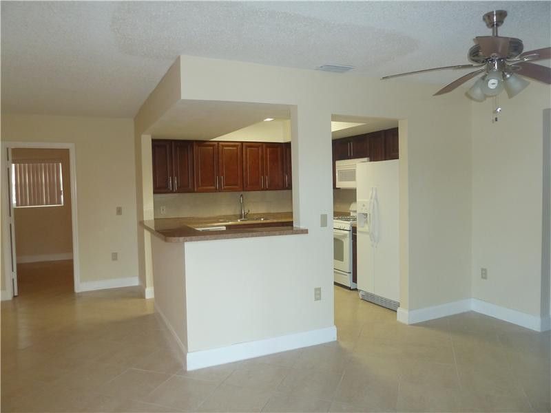 9616 NW 26th Place, Sunrise, FL 33322 Photo