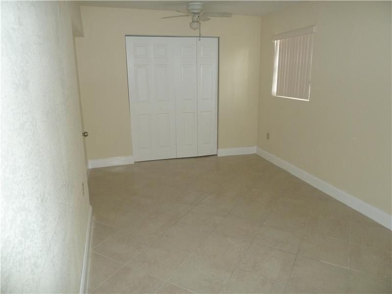 9616 NW 26th Place, Sunrise, FL 33322 Photo