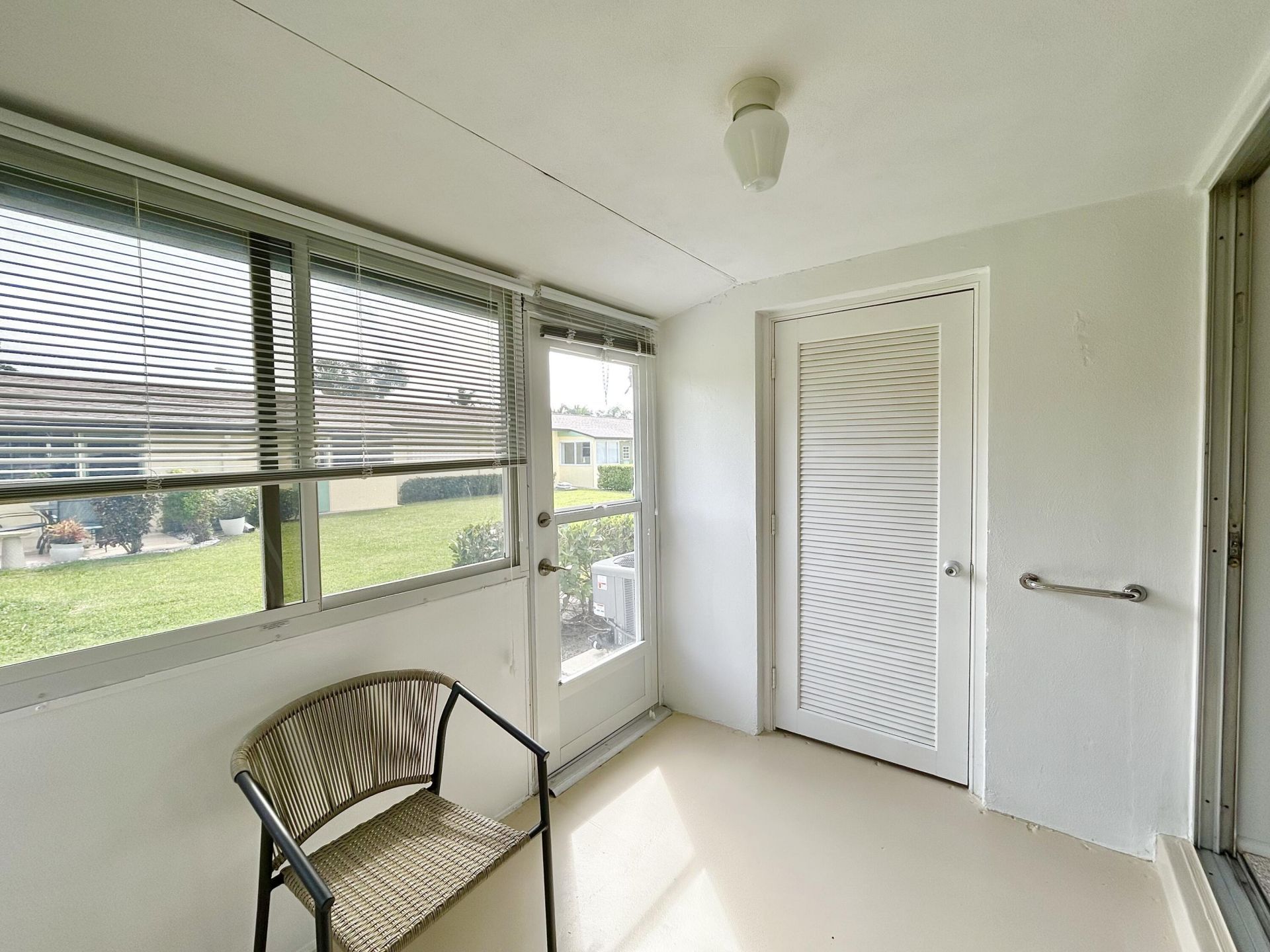 2915 Crosley Drive W, Unit A, West Palm Beach, FL 33415 Photo