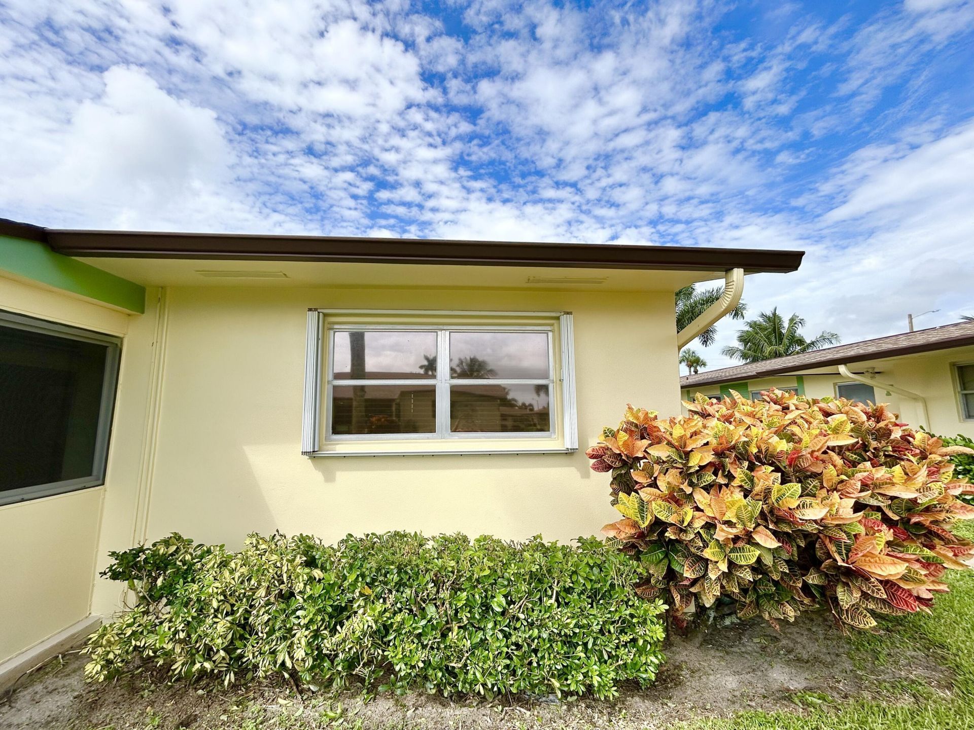 2915 Crosley Drive W, Unit A, West Palm Beach, FL 33415 Photo