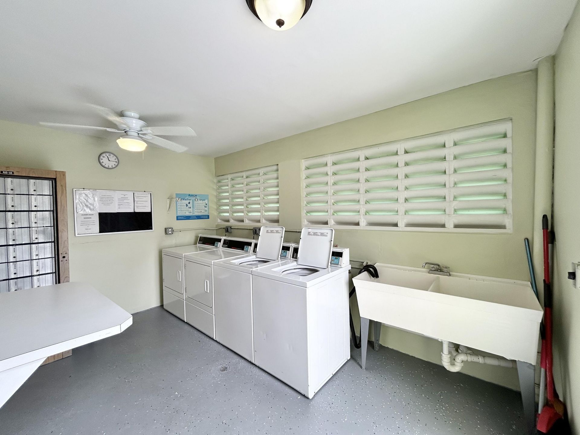 2915 Crosley Drive W, Unit A, West Palm Beach, FL 33415 Photo