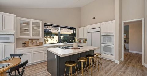 11380 Huntington Village Ln, Gold River, CA 95670 Photo
